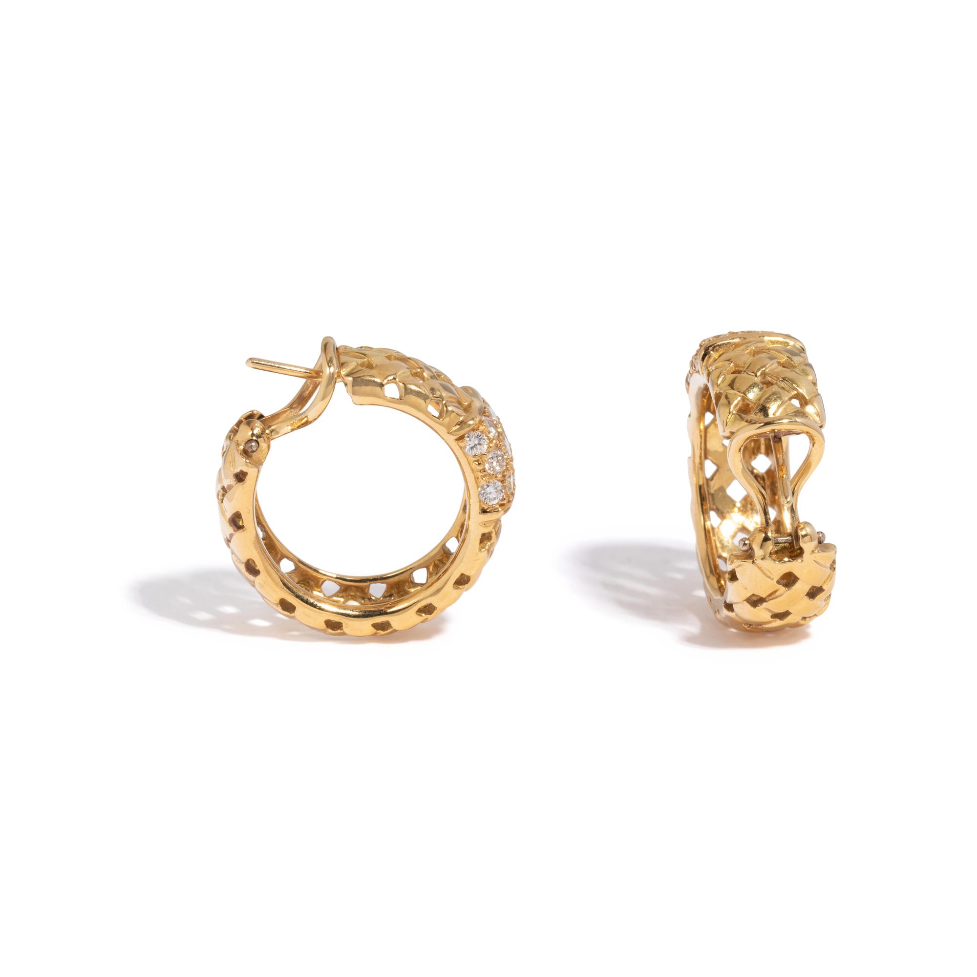 TIFFANY & CO., YELLOW GOLD AND DIAMOND 'VANNERIE' HOOP EARRINGS