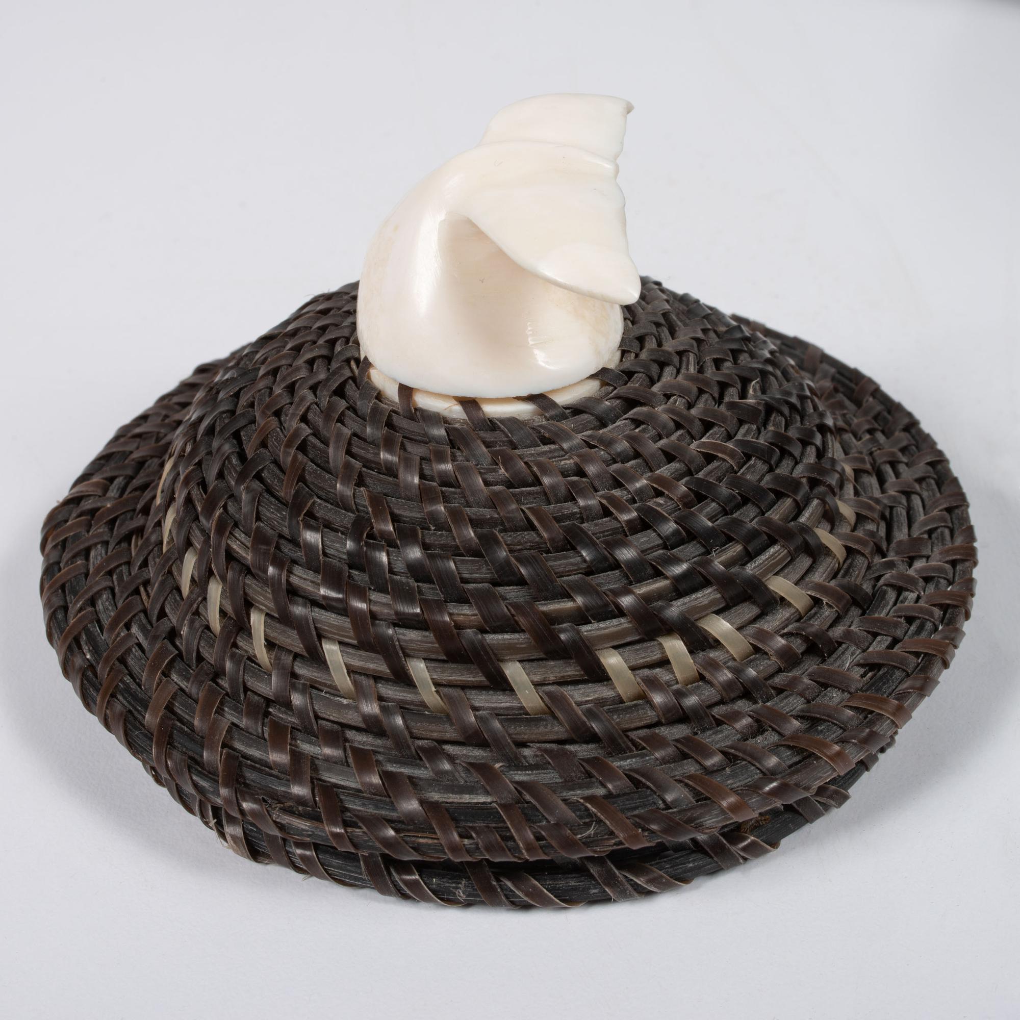 Baleen Basket