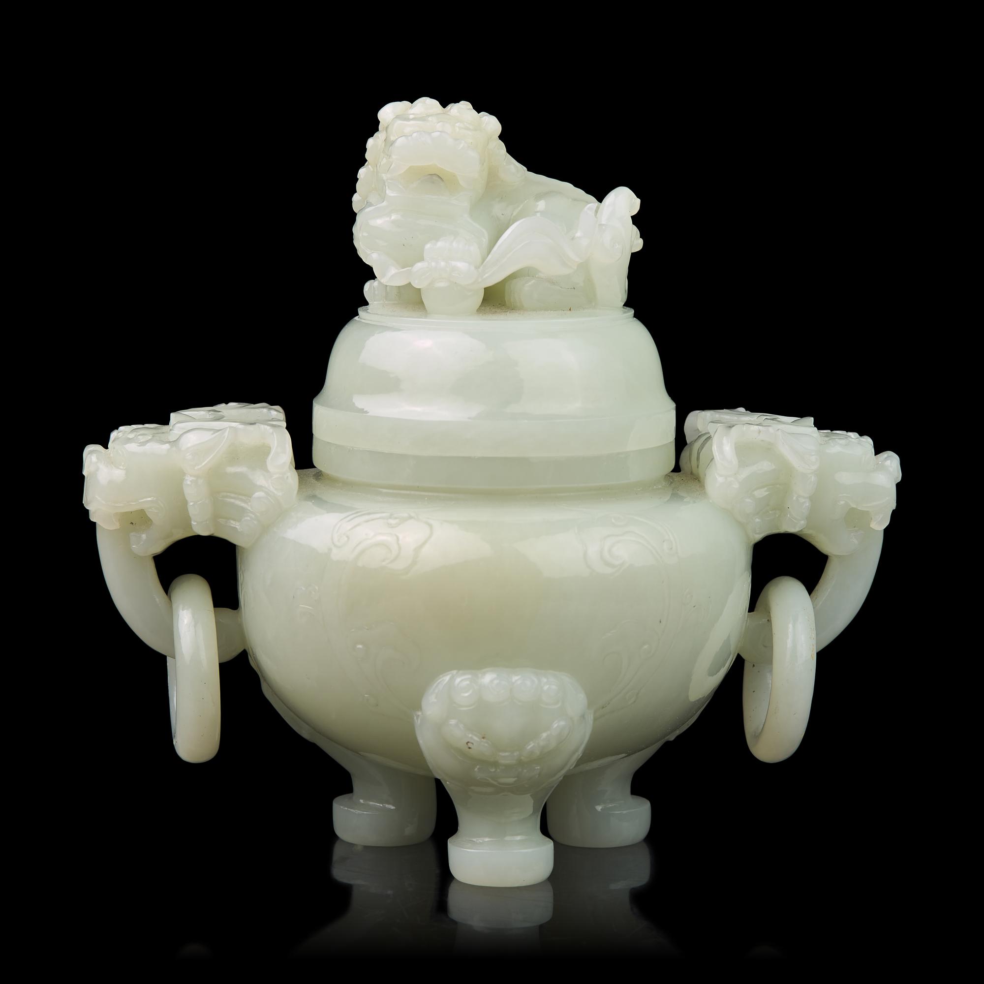 A Chinese White Jade Tripod Censer and Cover, 20th Century 近代 白玉活環耳三足爐