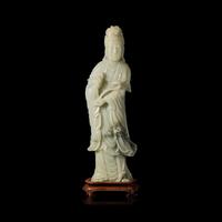 A Large Chinese Pale-Celadon Jade Guanyin, 20th Century 近代 青白玉大觀音像