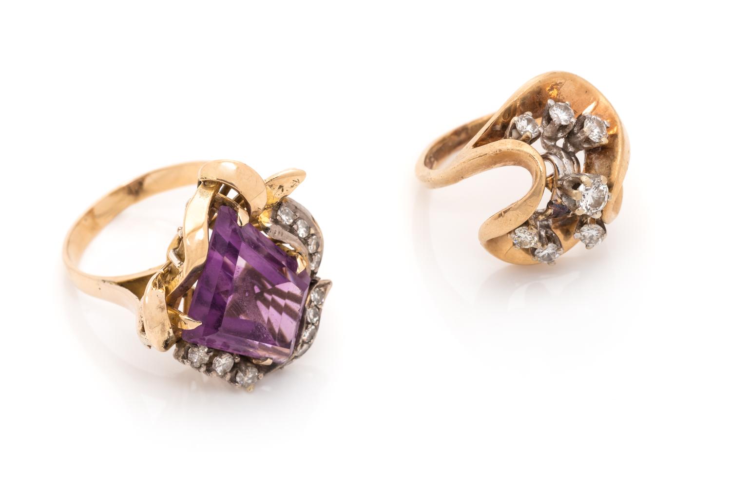 COLLECTION OF GEMSTONE RINGS