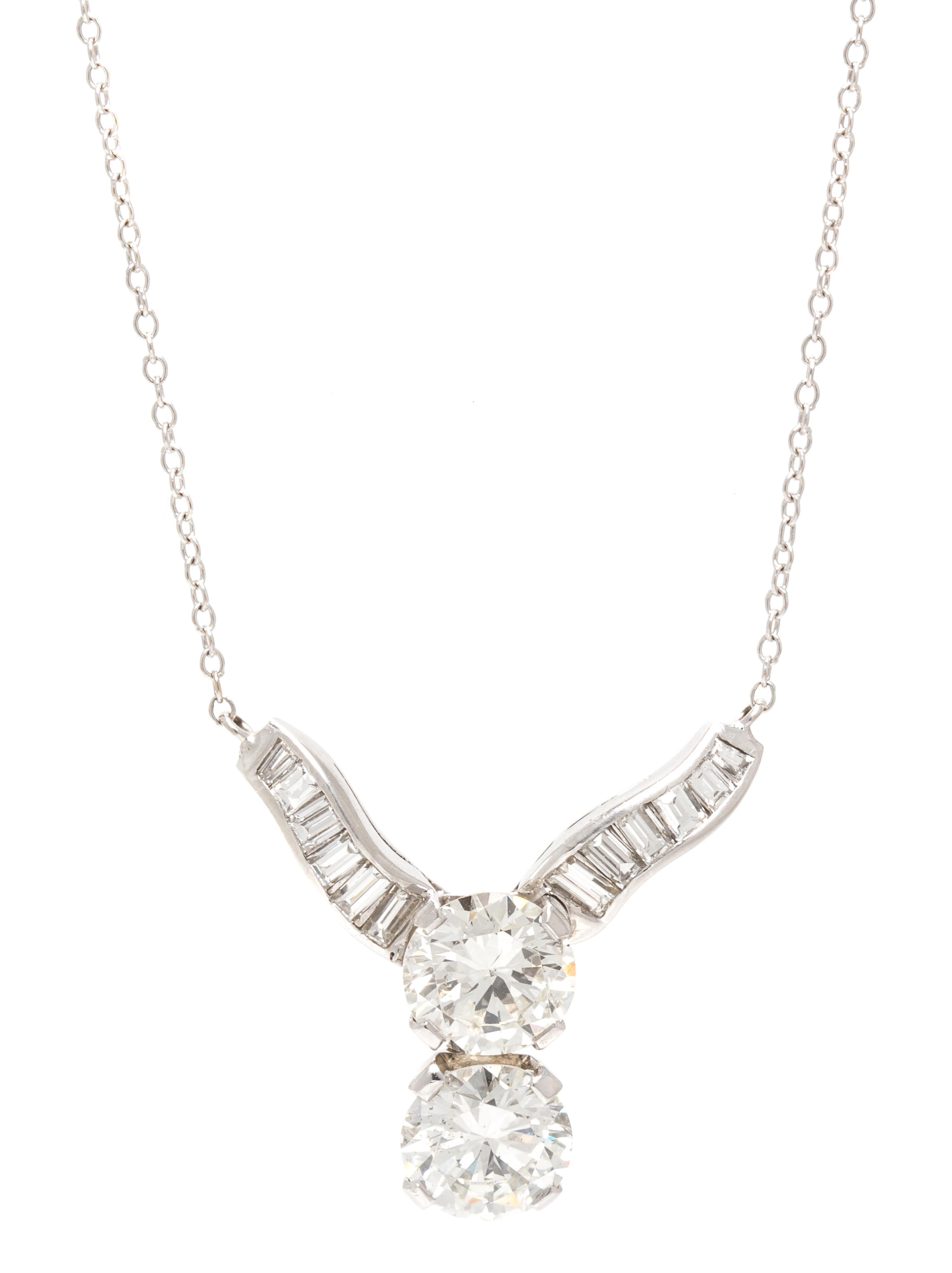 A Vintage Platinum and Diamond Pendant, 4.40 dwts.