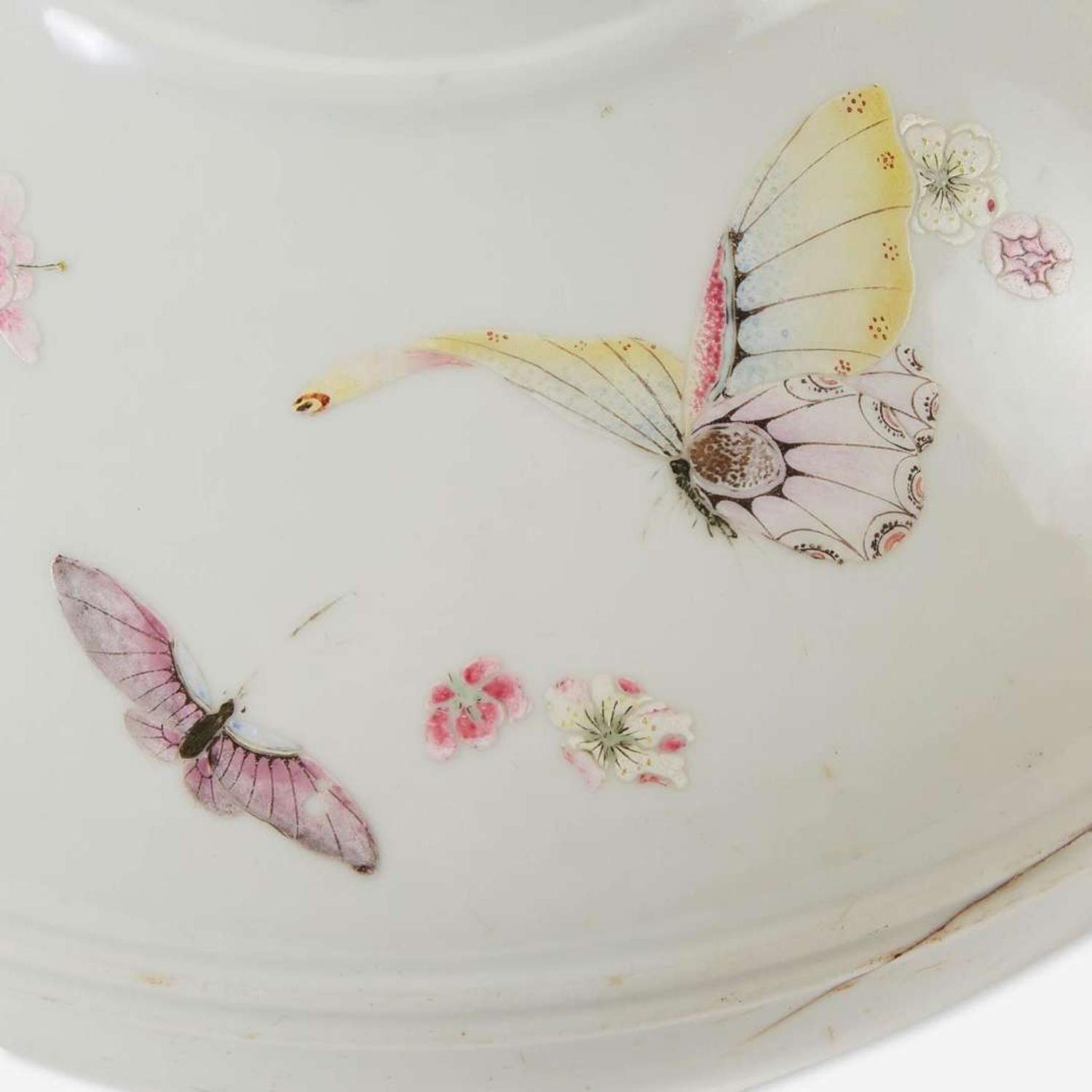 An unusual Chinese famille rose-decorated "Butterflies and Blossoms" bottle vase 珍罕粉彩長頸瓶 Yongzheng four-character mark Qing dynasty 雍正四字青花楷書款 清
