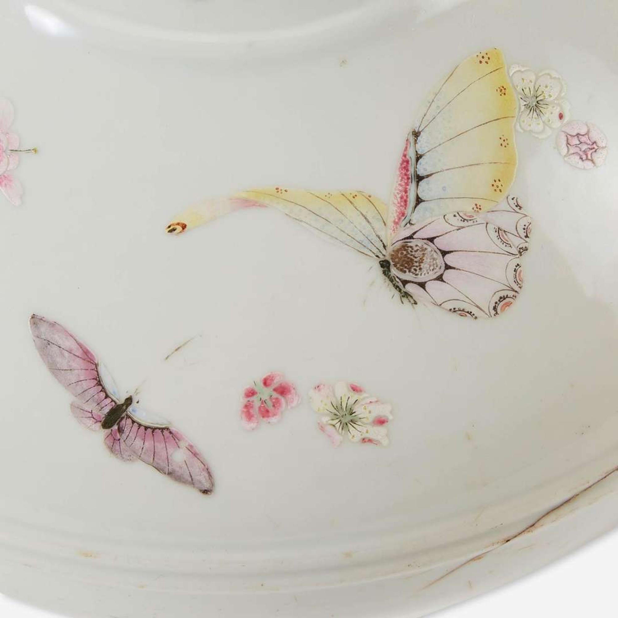 An unusual Chinese famille rose-decorated "Butterflies and Blossoms" bottle vase 珍罕粉彩長頸瓶 Yongzheng four-character mark Qing dynasty 雍正四字青花楷書款 清