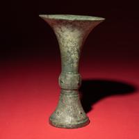 A Chinese Archaic Bronze Gu Vessel, Shang Dynasty — 商 青銅觚