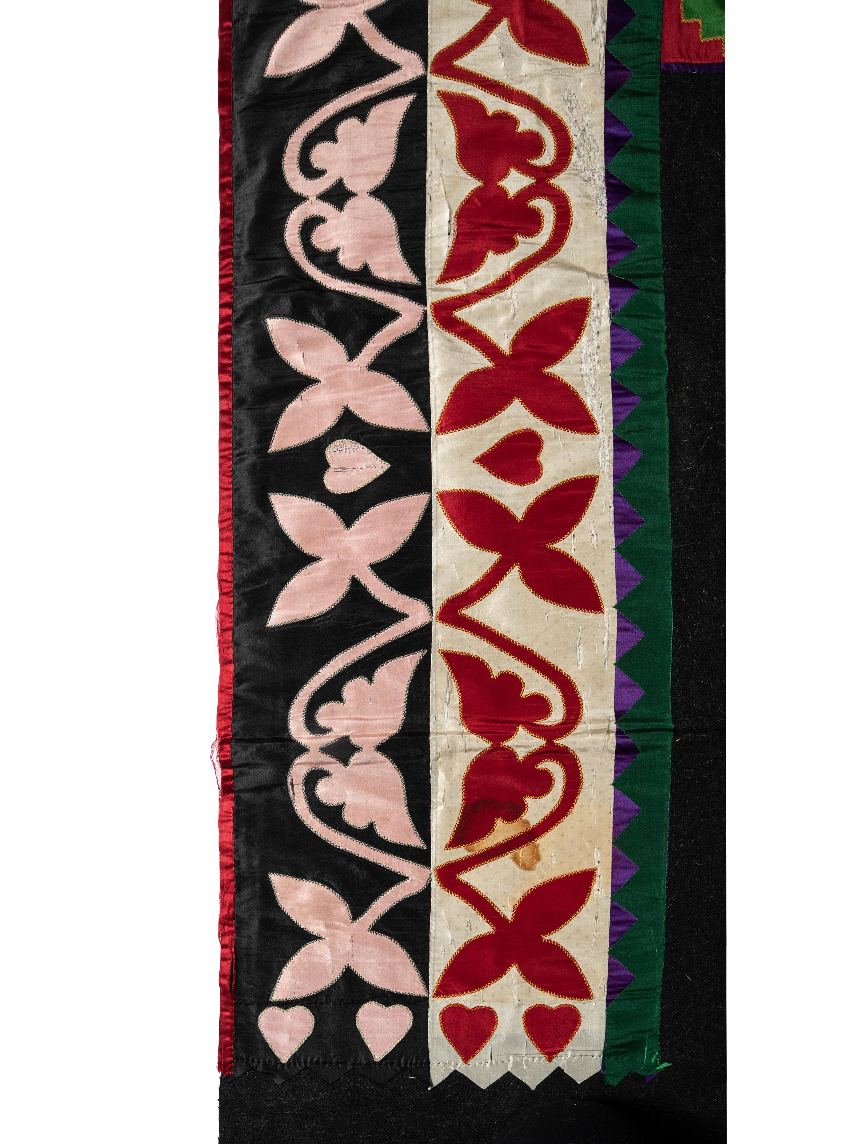 Potawatomi Women's Wool and Ribbonwork Blanket