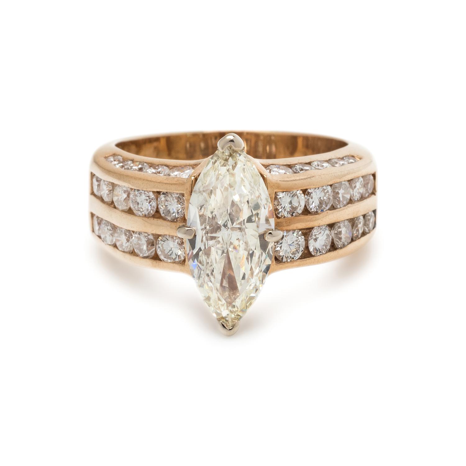 DIAMOND RING