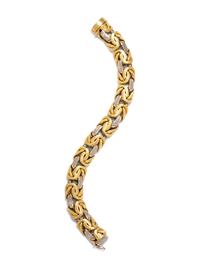 An 18 Karat Bicolor Gold Bracelet,
