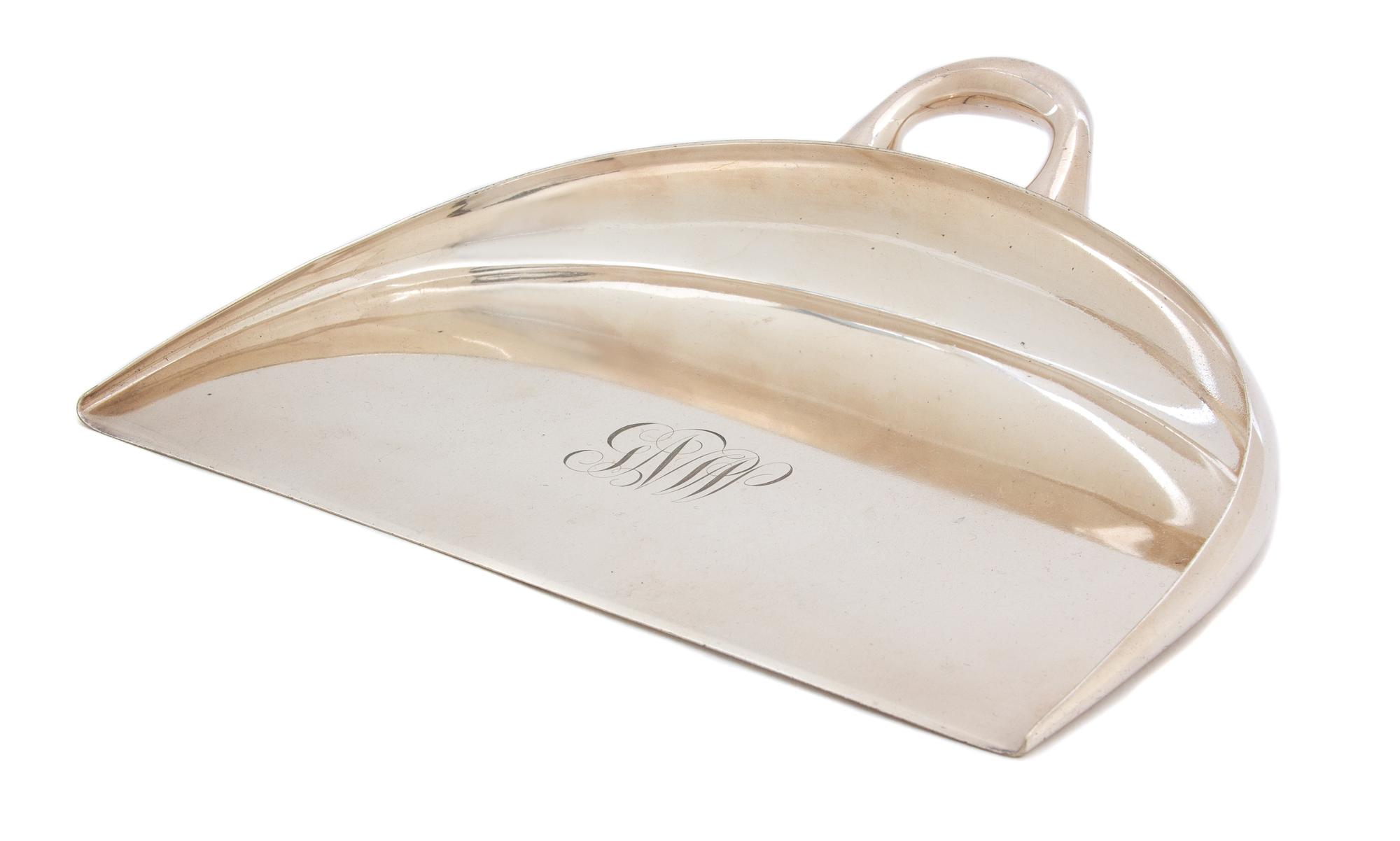 A Tiffany & Co. Silver Soldered Silent Butler Width 9 inches. — 20TH CENTURY