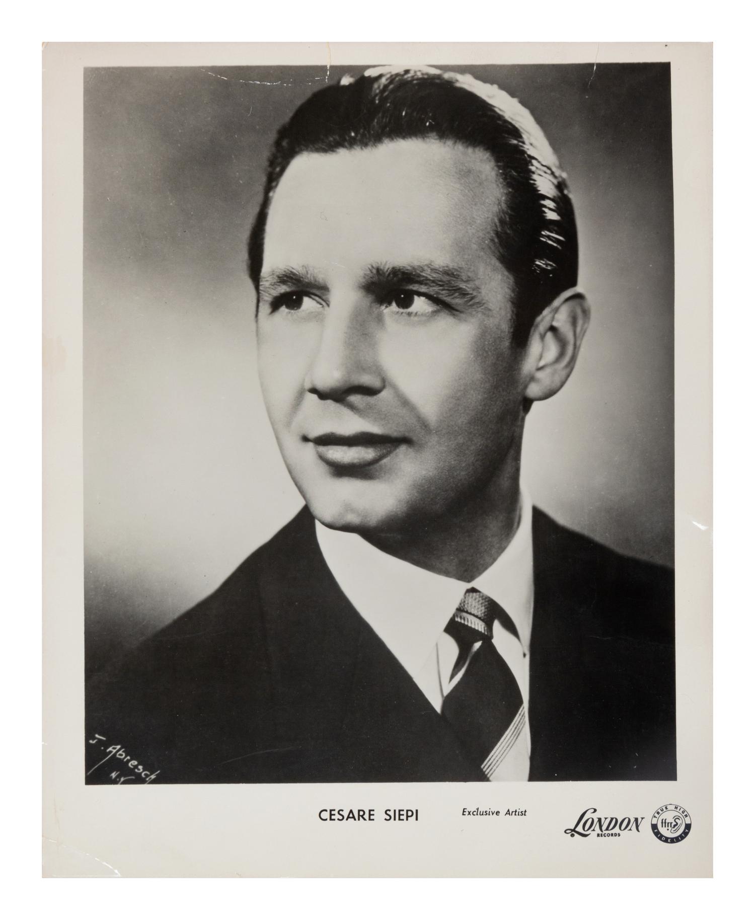 [20TH-CENTURY OPERA SINGERS]. A group of 6 photographs or photographic postcards of opera singers, most signed, from the 1950s-1960s, comprising images of: