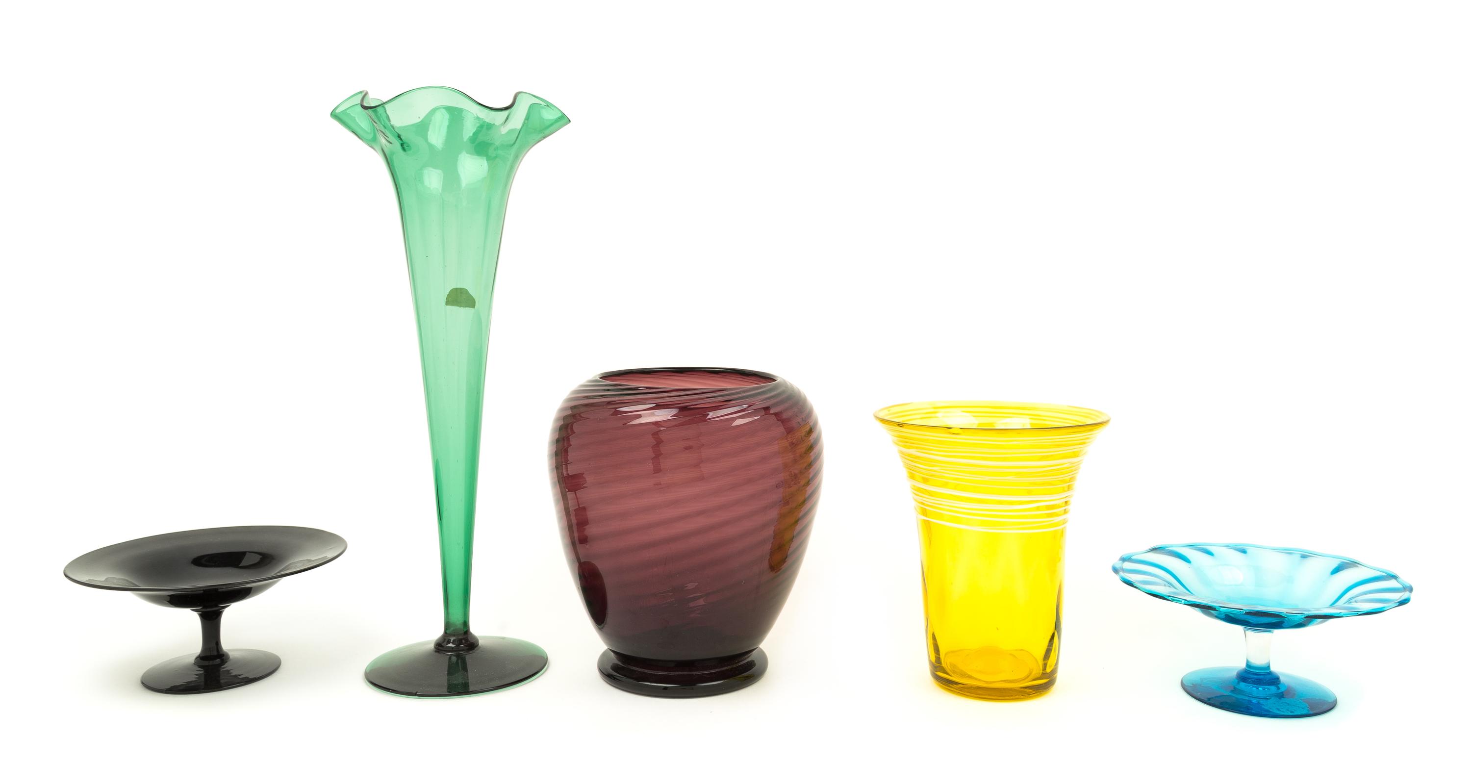 Steuben, , a group of 5 glass articles, comprising three vases and two compotes
