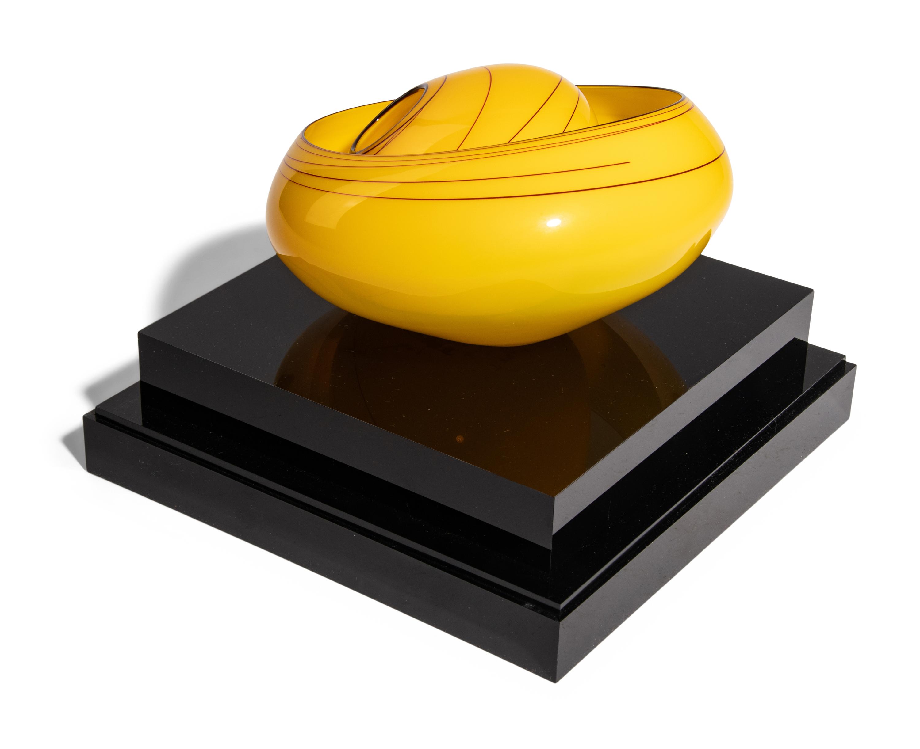 Two-piece Jasmine Basket