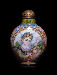 A Chinese Painted Enamel on Copper Snuff Bottle