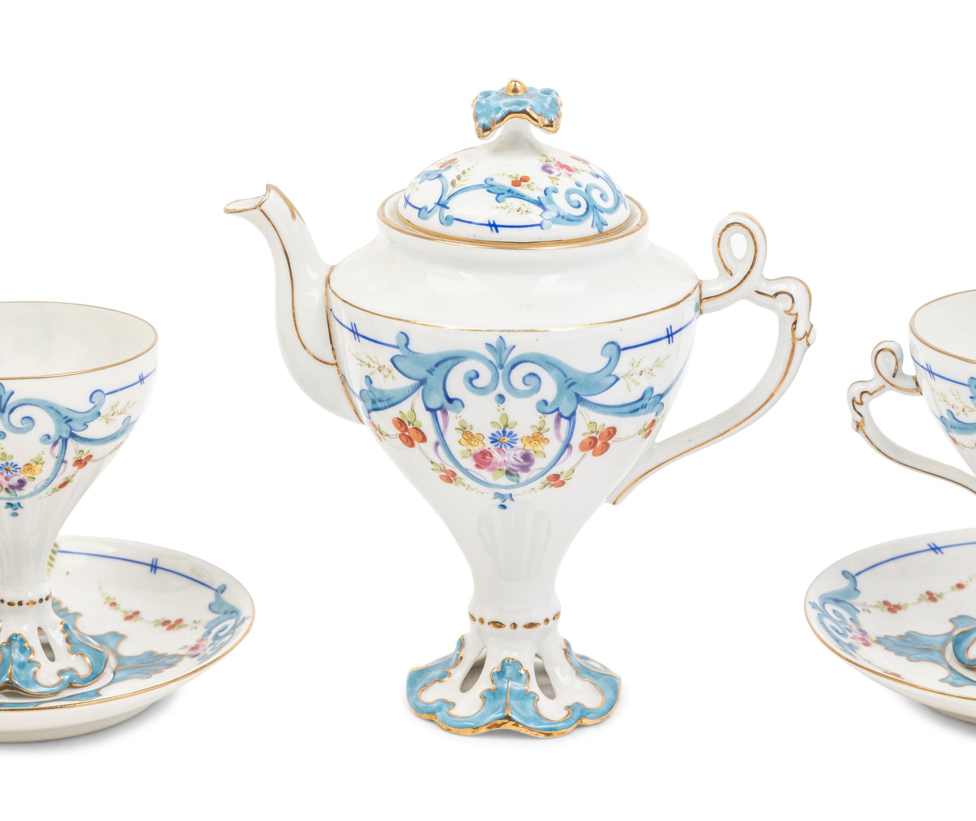 A Limoges Porcelain Tête-à-Tête