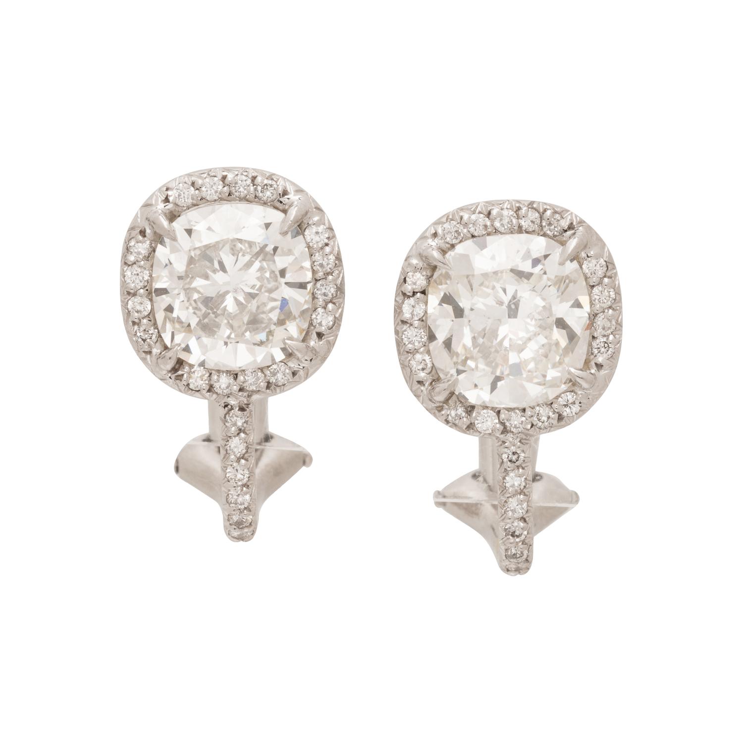 DIAMOND AND PLATINUM EARRINGS