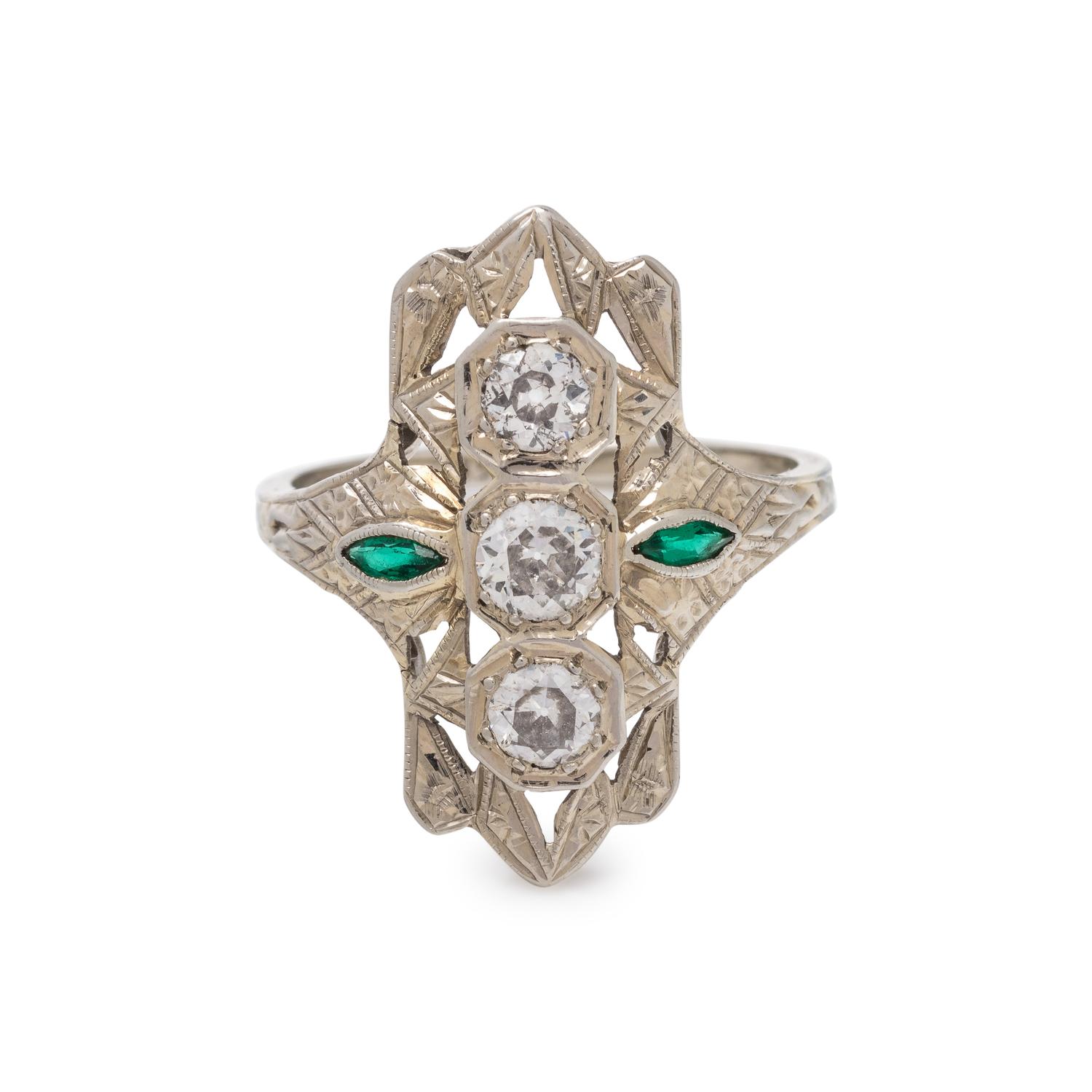DIAMOND RING