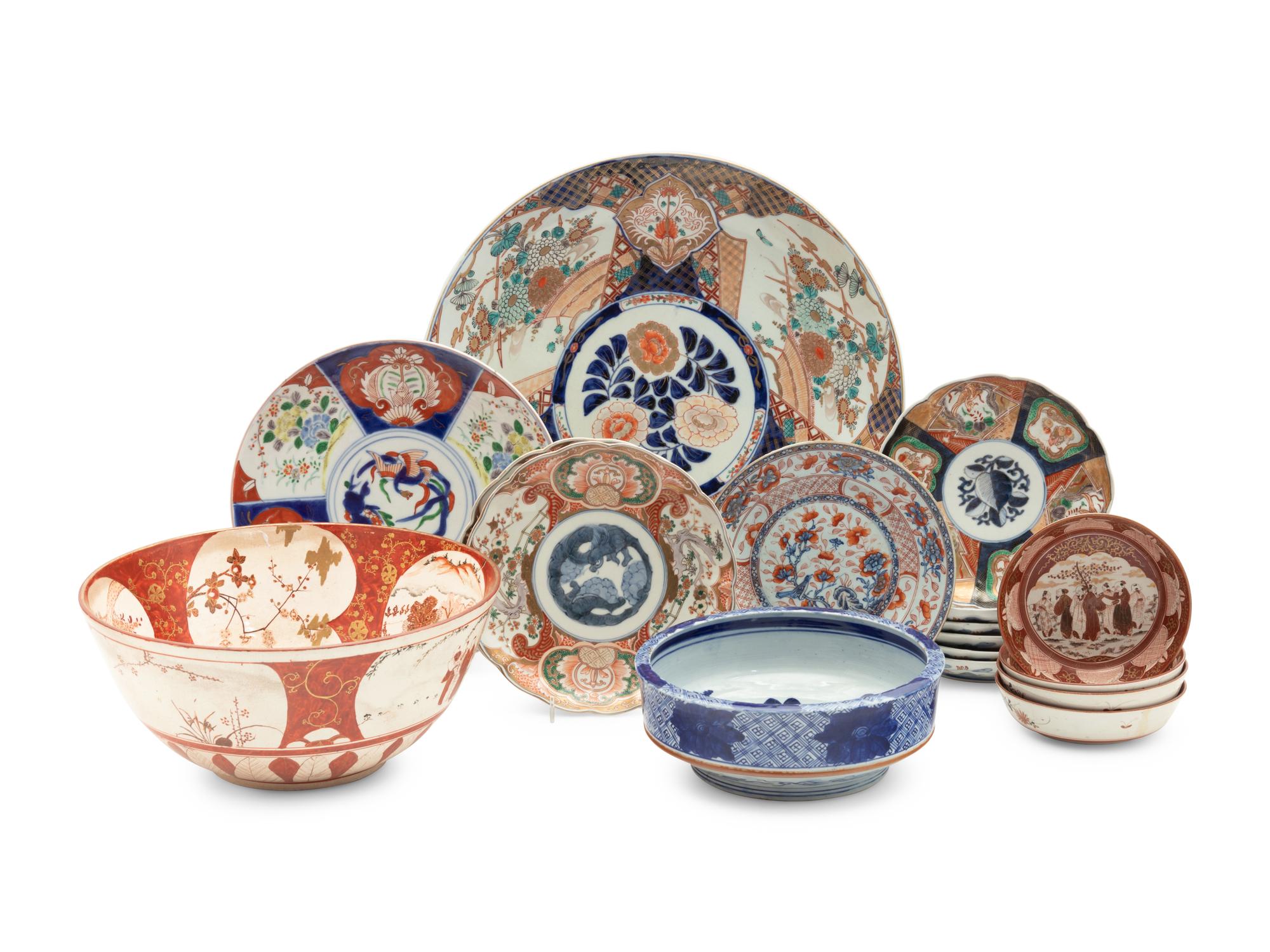 17 Japanese Porcelain Articles, together with Two Japanese Imari Vessels