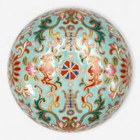 A Chinese enameled porcelain faux cloisonné seal paste box and cover 珐琅彩带盖印泥盒 Six-character Jiaqing seal mark ?????