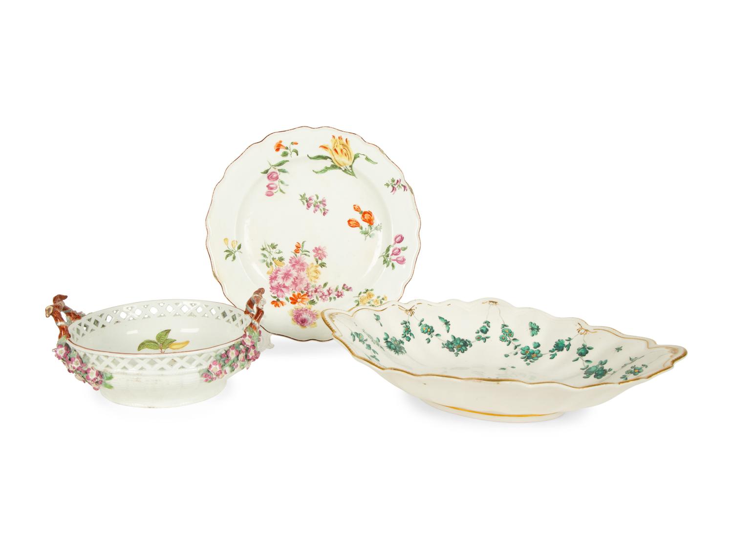 Three Chelsea Porcelain Articles — 18TH CENTURY