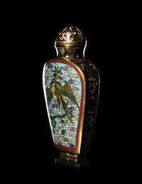 A Chinese Cloisonné Enamel 'Dragon and Phoenix' Snuff Bottle