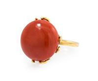 An 18 Karat Yellow Gold and Coral Ring, 15.80 dwts.
