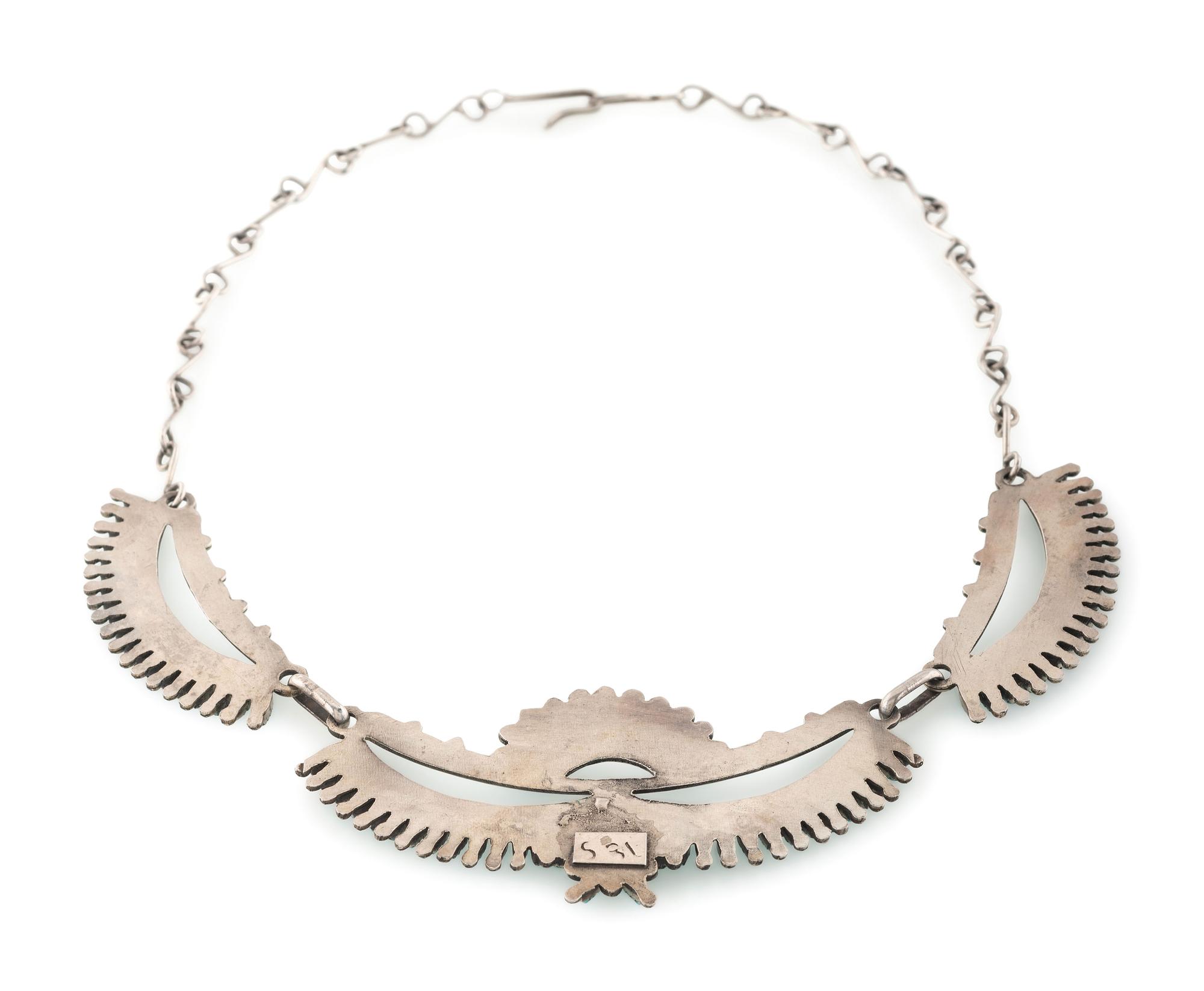 A Zuni Needle Point Necklace
