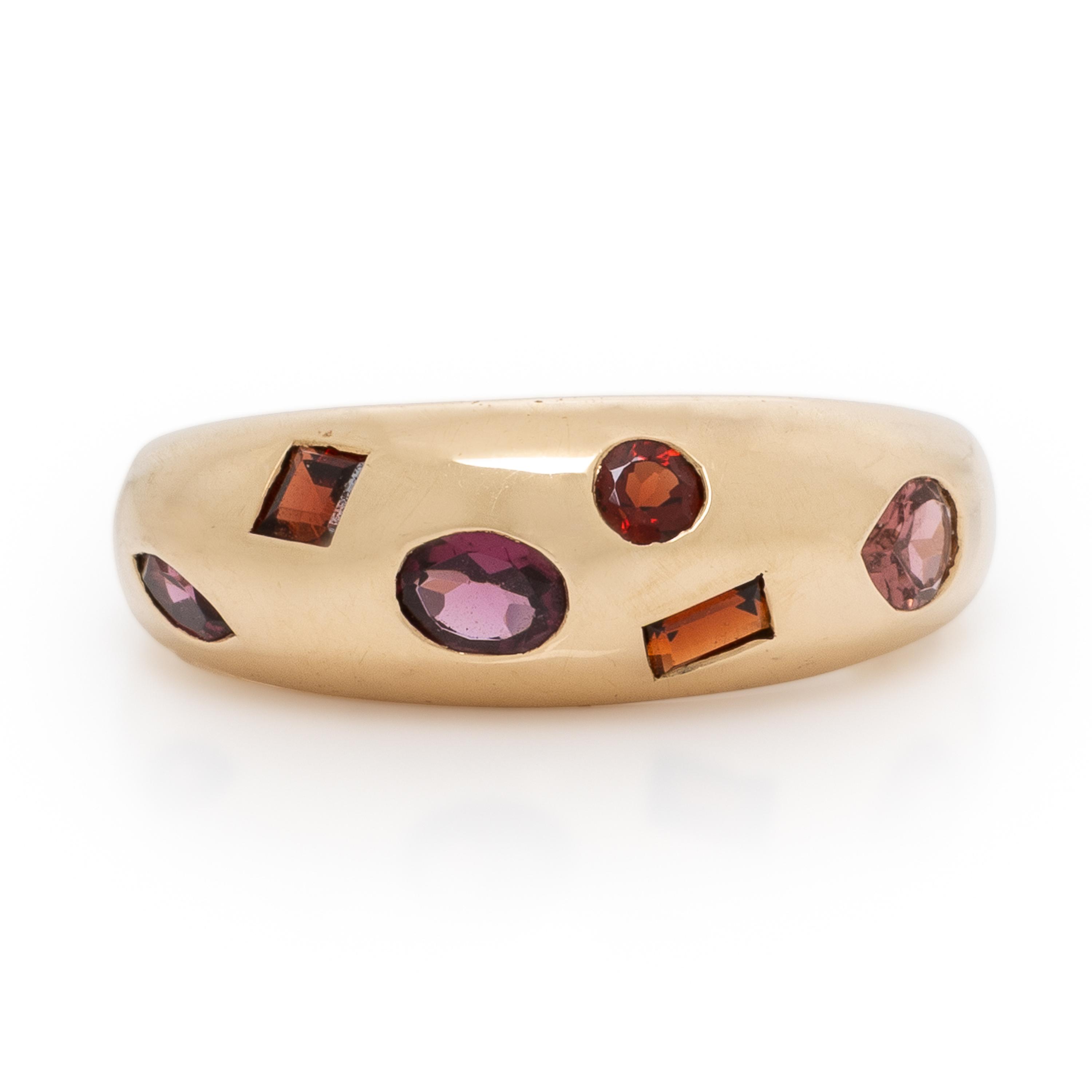 Mejuri, 'Mosaic Dome', Yellow Gold and Garnet Ring