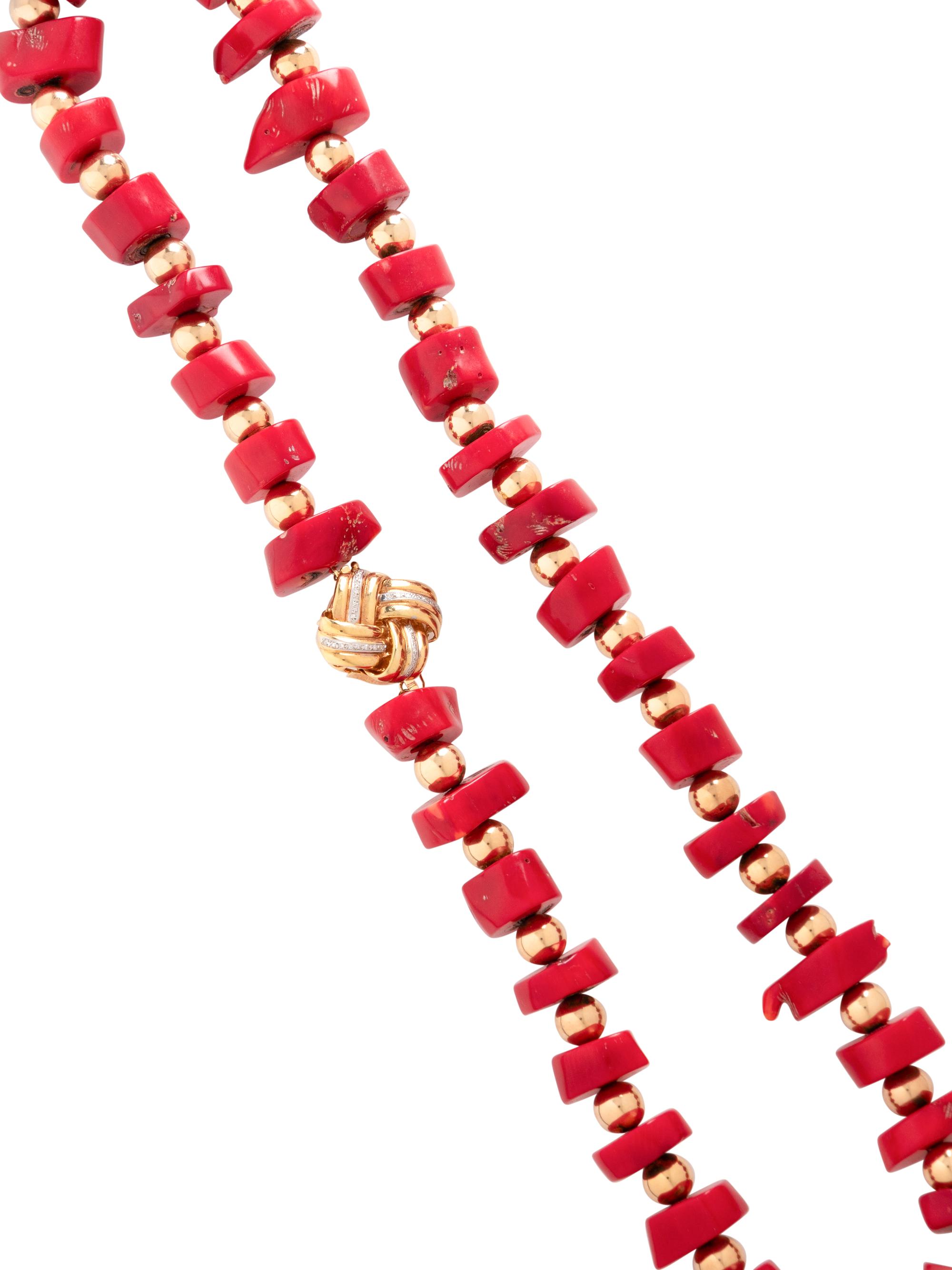 YELLOW GOLD AND CORAL NECKLACE