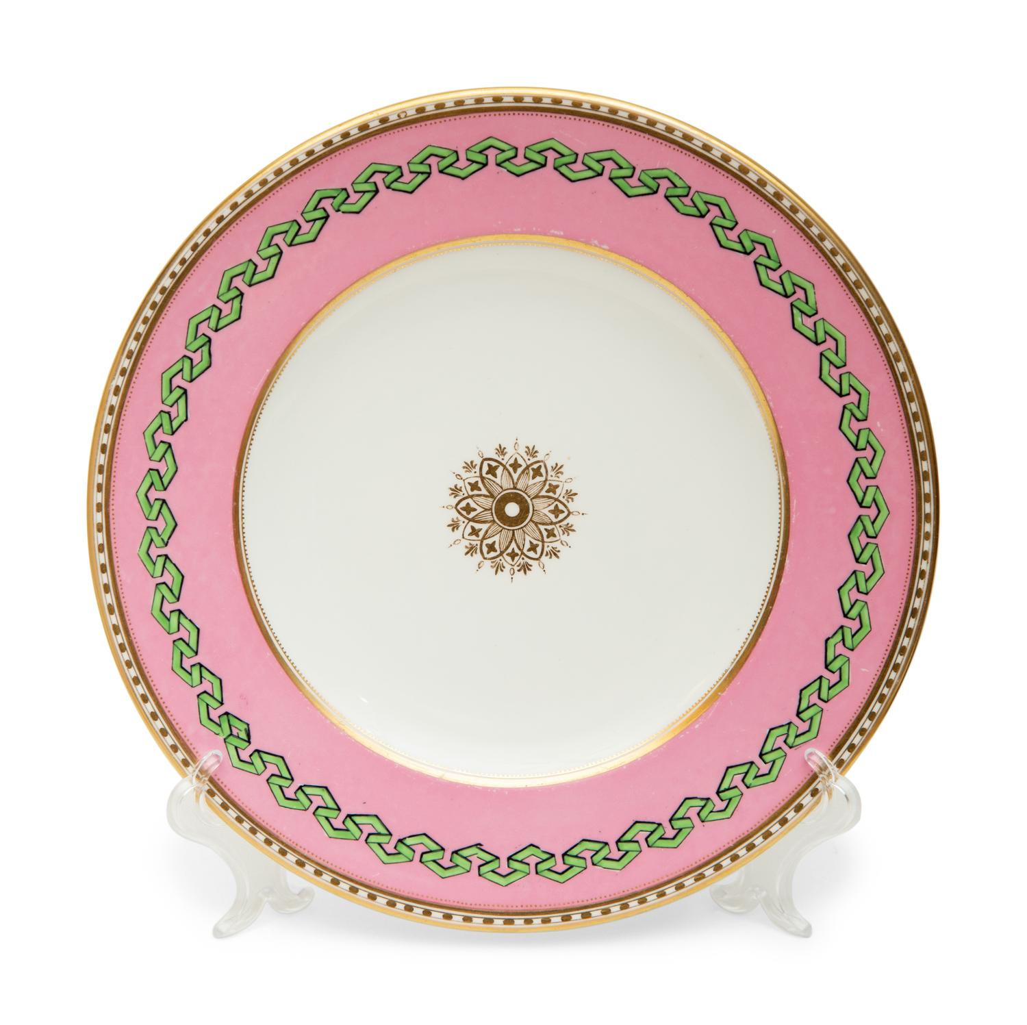 A Set of Thirteen Pink and Green Painted Porcelain Luncheon Plates