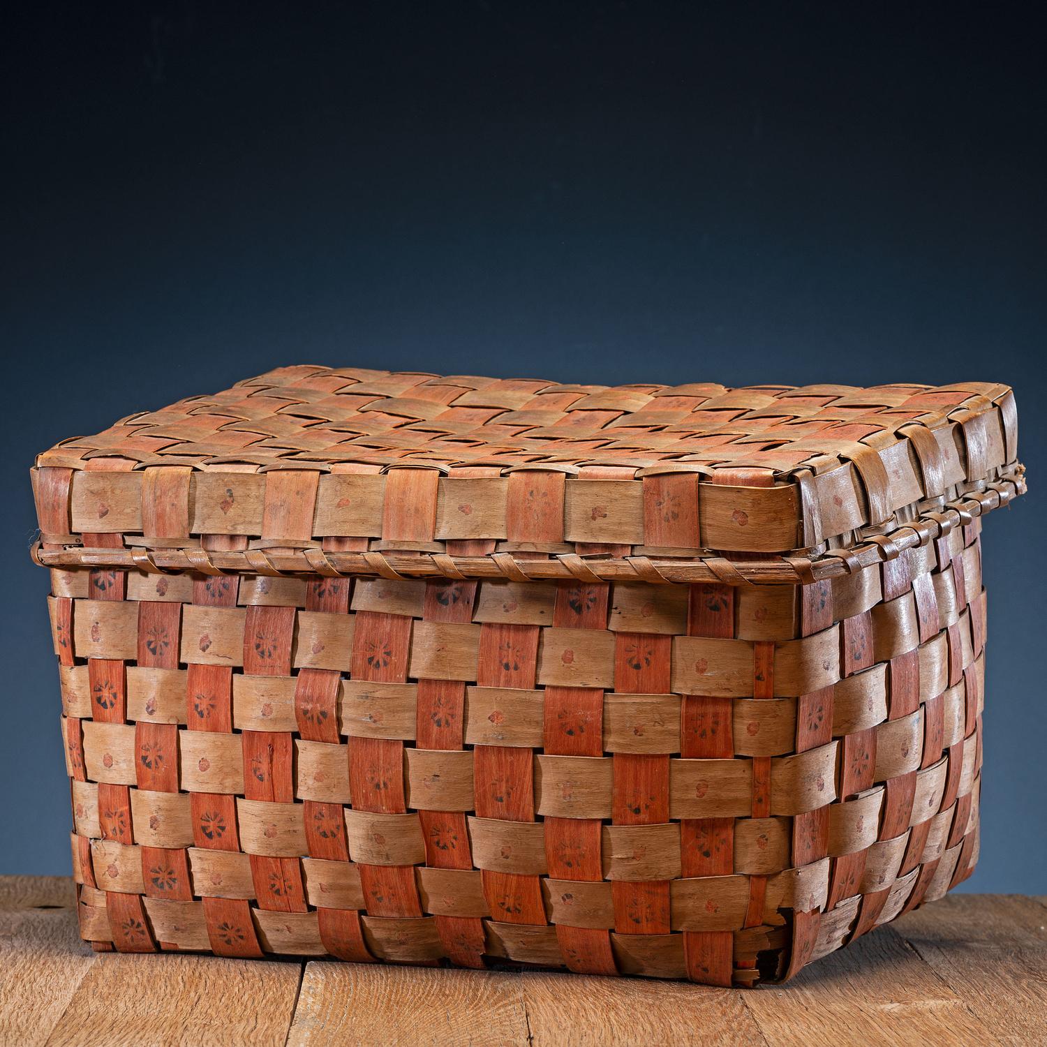 Northeastern Ash Splint Lidded Basket