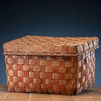 Northeastern Ash Splint Lidded Basket