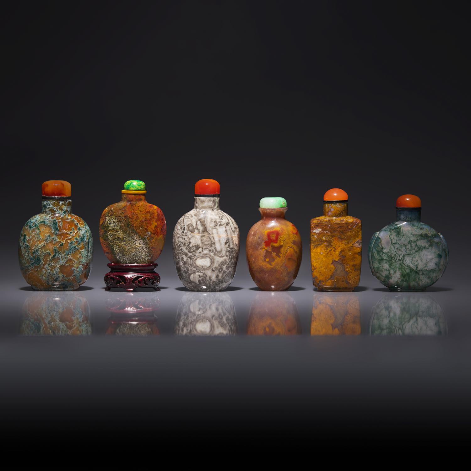 Six Chinese Agate and Conglomerate Snuff Bottles 瑪瑙及抱子石鼻烟壺六支
