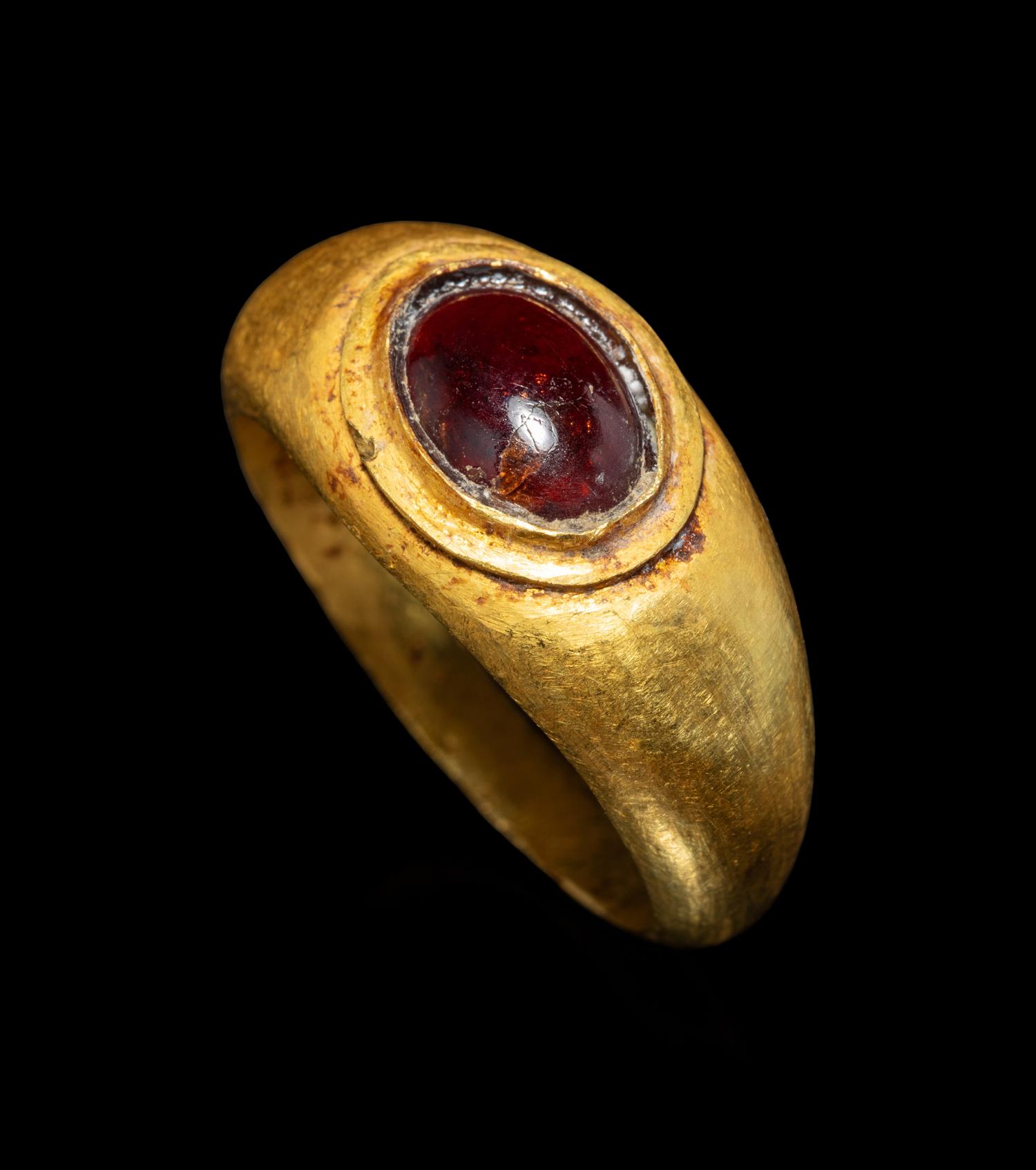 A Roman Gold and Garnet Finger Ring