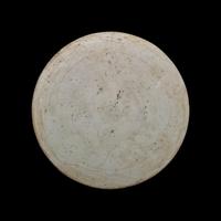 A Chinese Blue and White Porcelain Circular Plaque, Kangxi Period 清康熙 青花人物圖瓷板