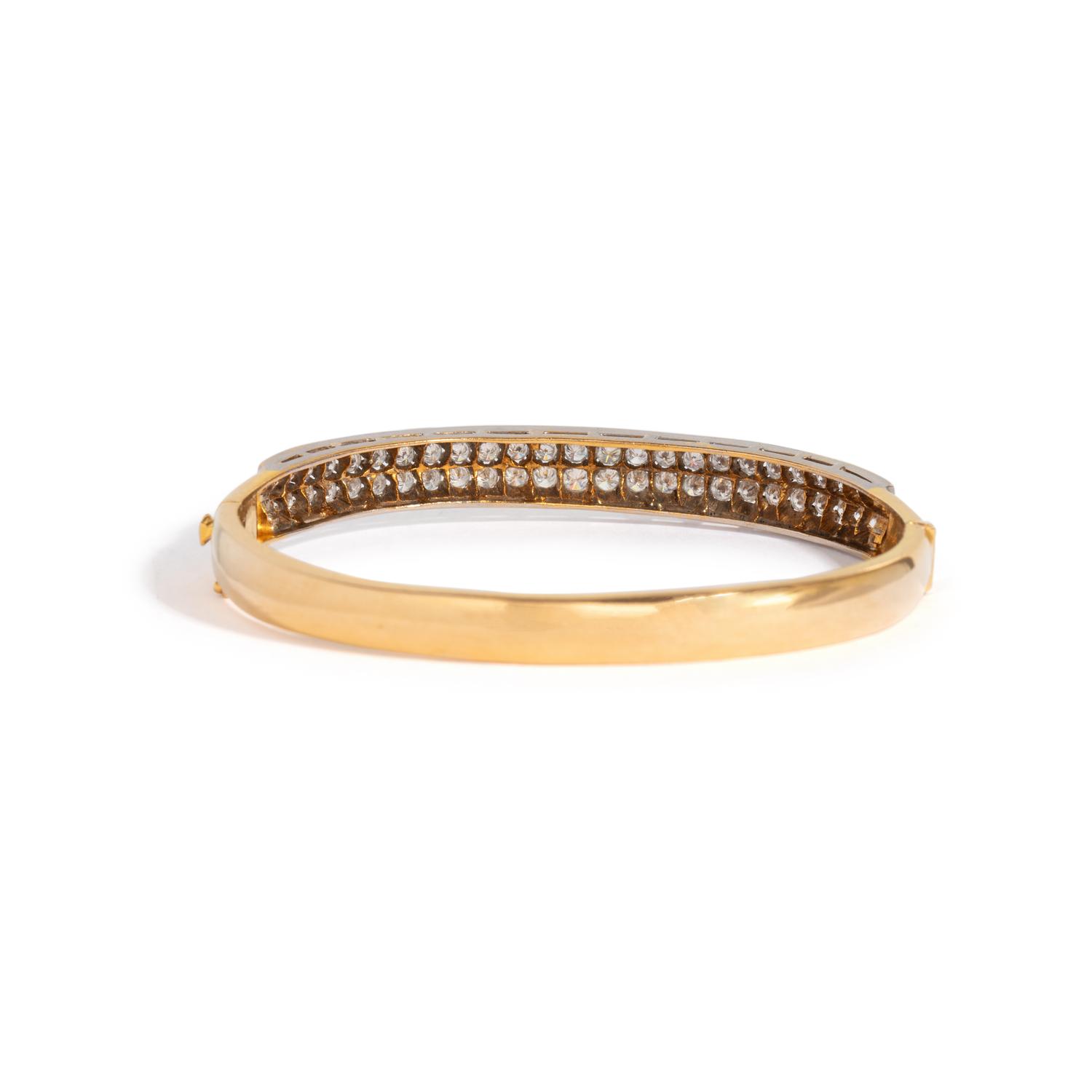BICOLOR GOLD AND DIAMOND BANGLE BRACELET