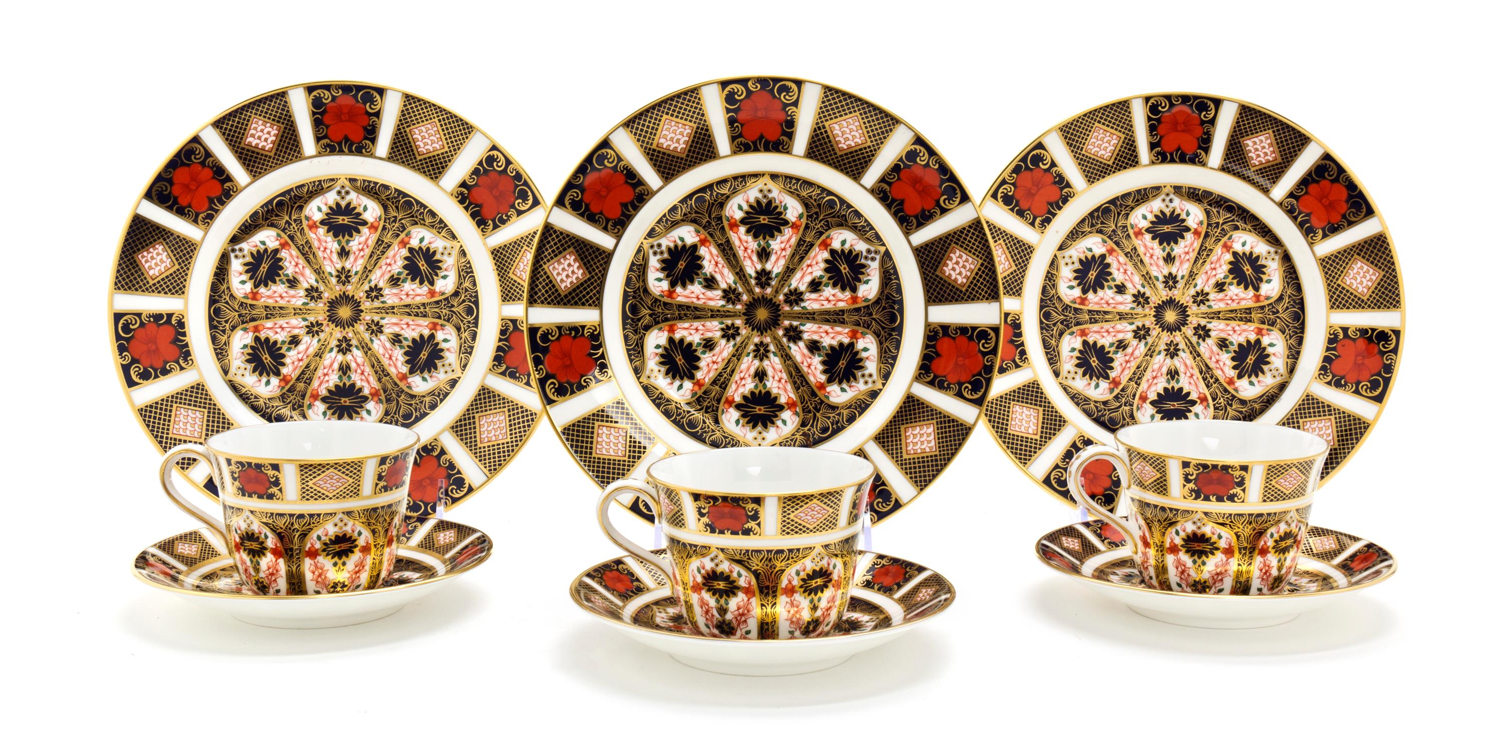 A Royal Crown Derby Porcelain Partial Dinner Service Diameter of plate 8 1/2 inches.