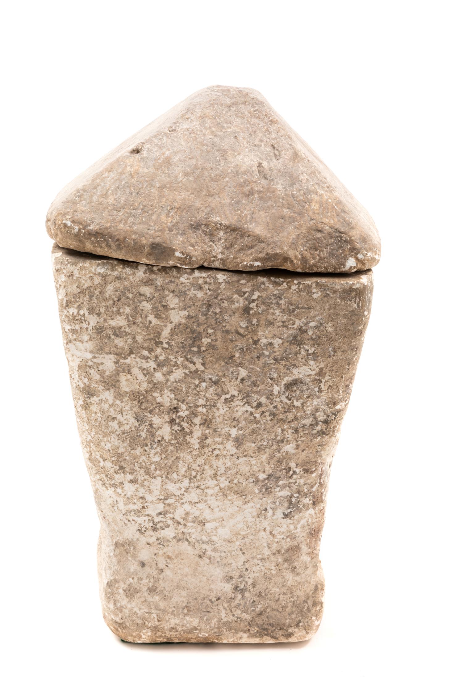 A Carved Limstone Burial Urn and Cover Height 21 inches. — PACIFIC BASIN (MINDANAO, PHILIPPINES), 200 B.C.E.-200 C.E.