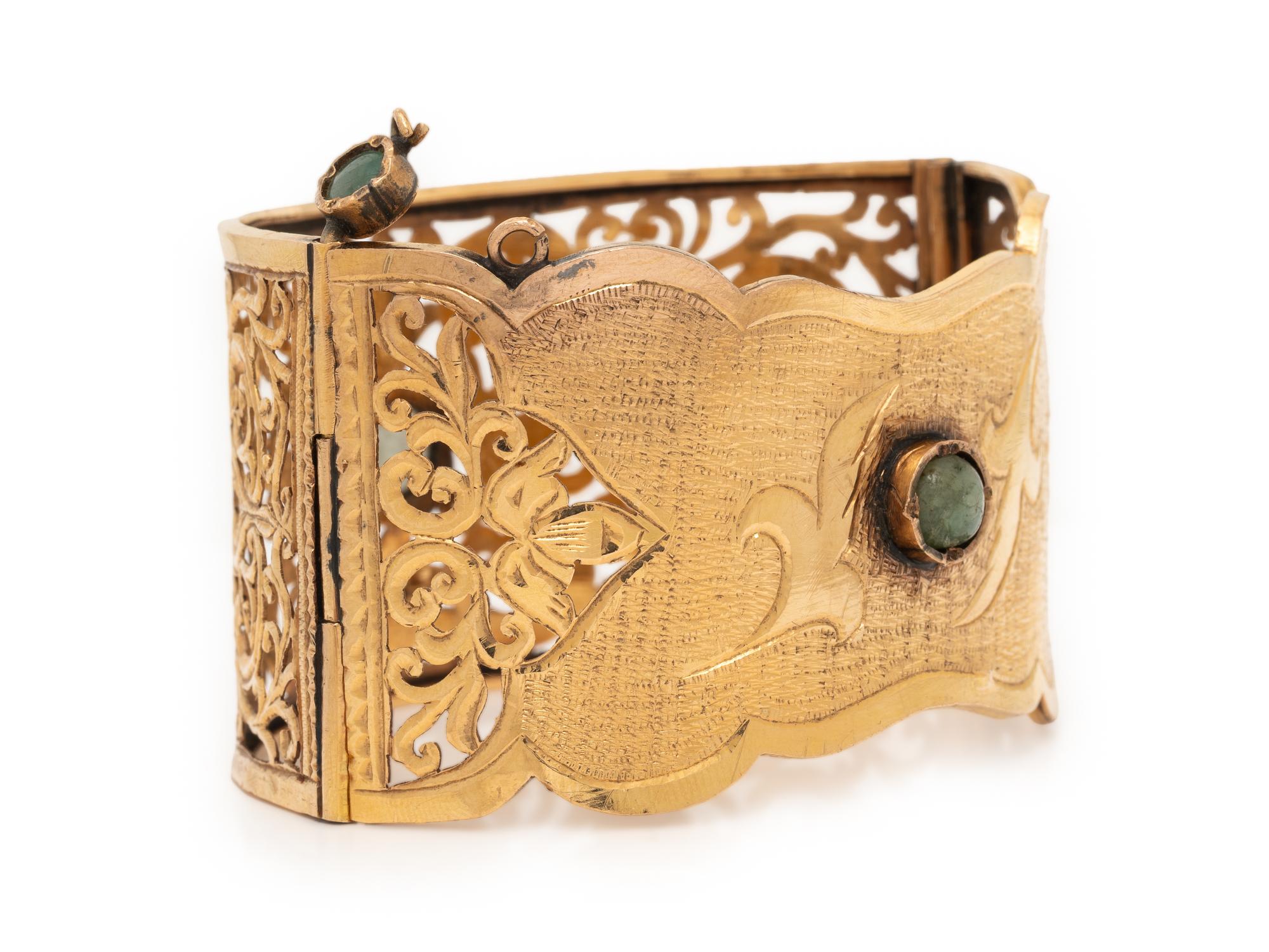 YELLOW GOLD AND HARDSTONE CUFF BRACELET