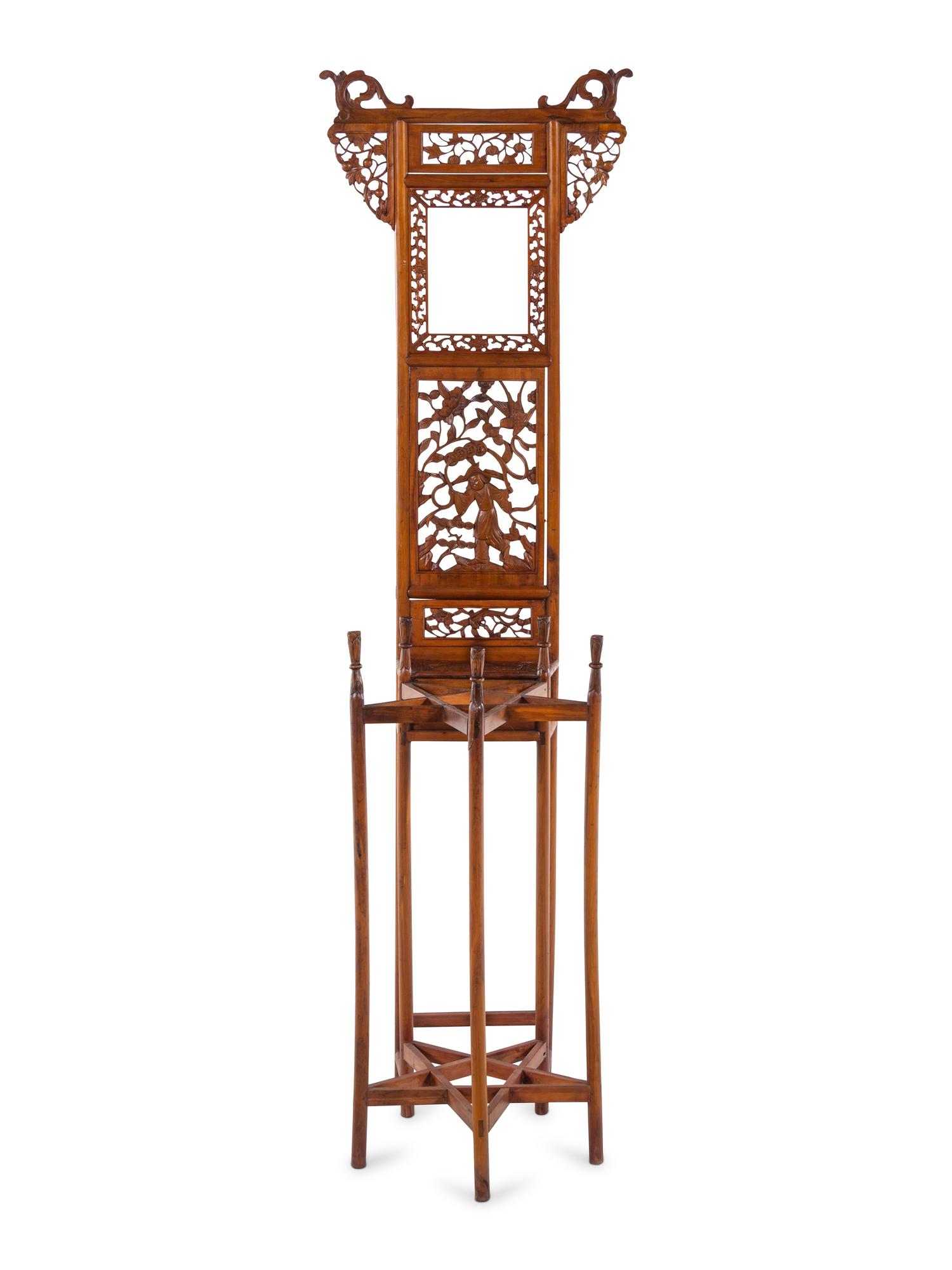 A Chinese Elmwood Basin Stand, Mianpengjia