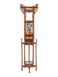 A Chinese Elmwood Basin Stand, Mianpengjia