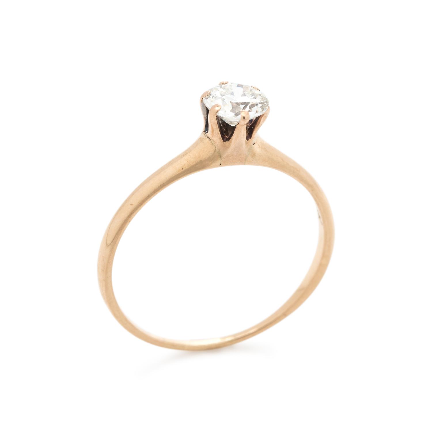 DIAMOND RING