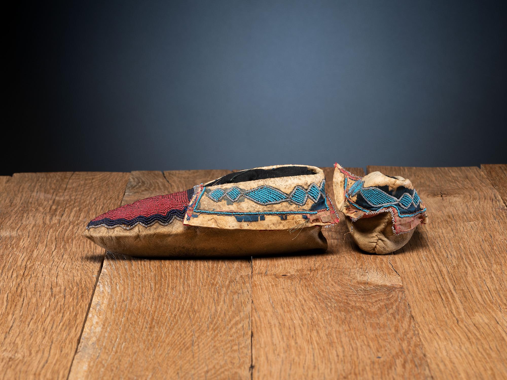 Delaware Beaded Hide Moccasins