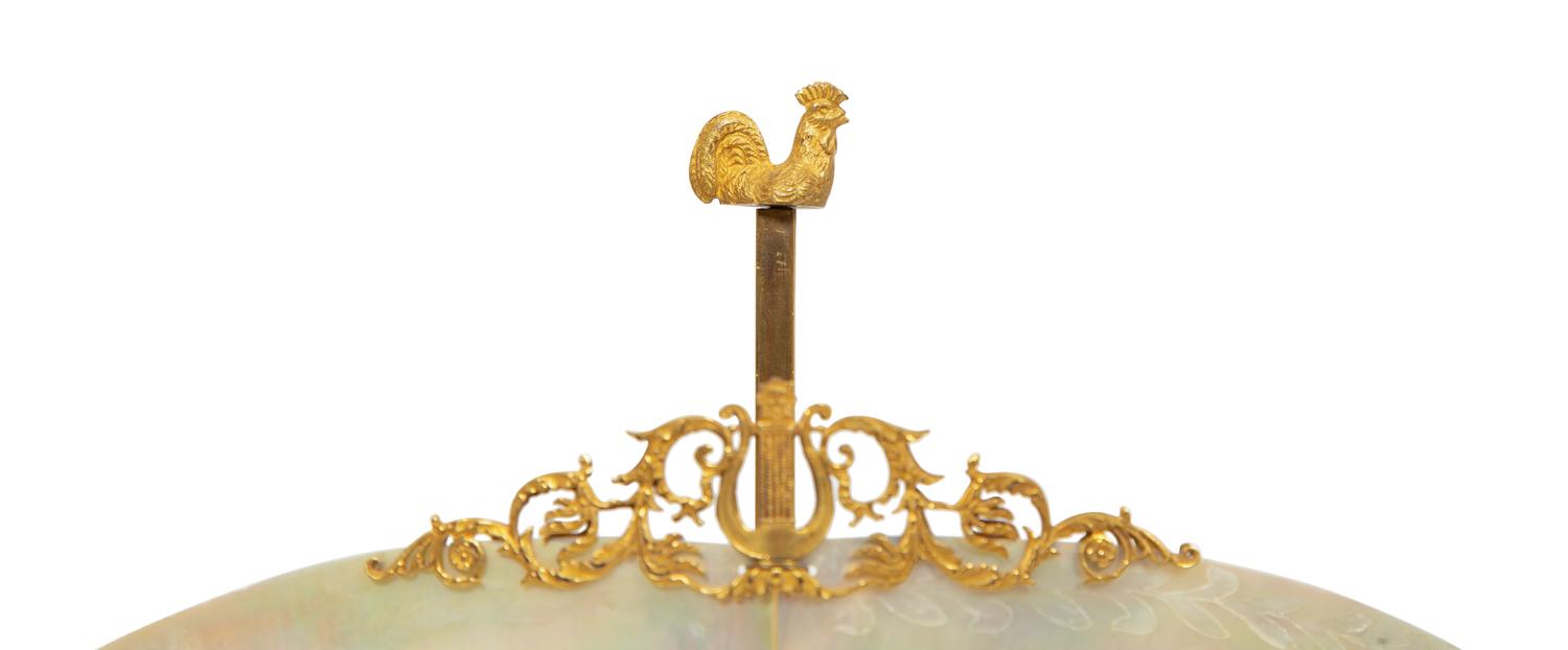 A Palais Royal Gilt Bronze, Shell and Mother-of-Pearl Candelabrum à Écran