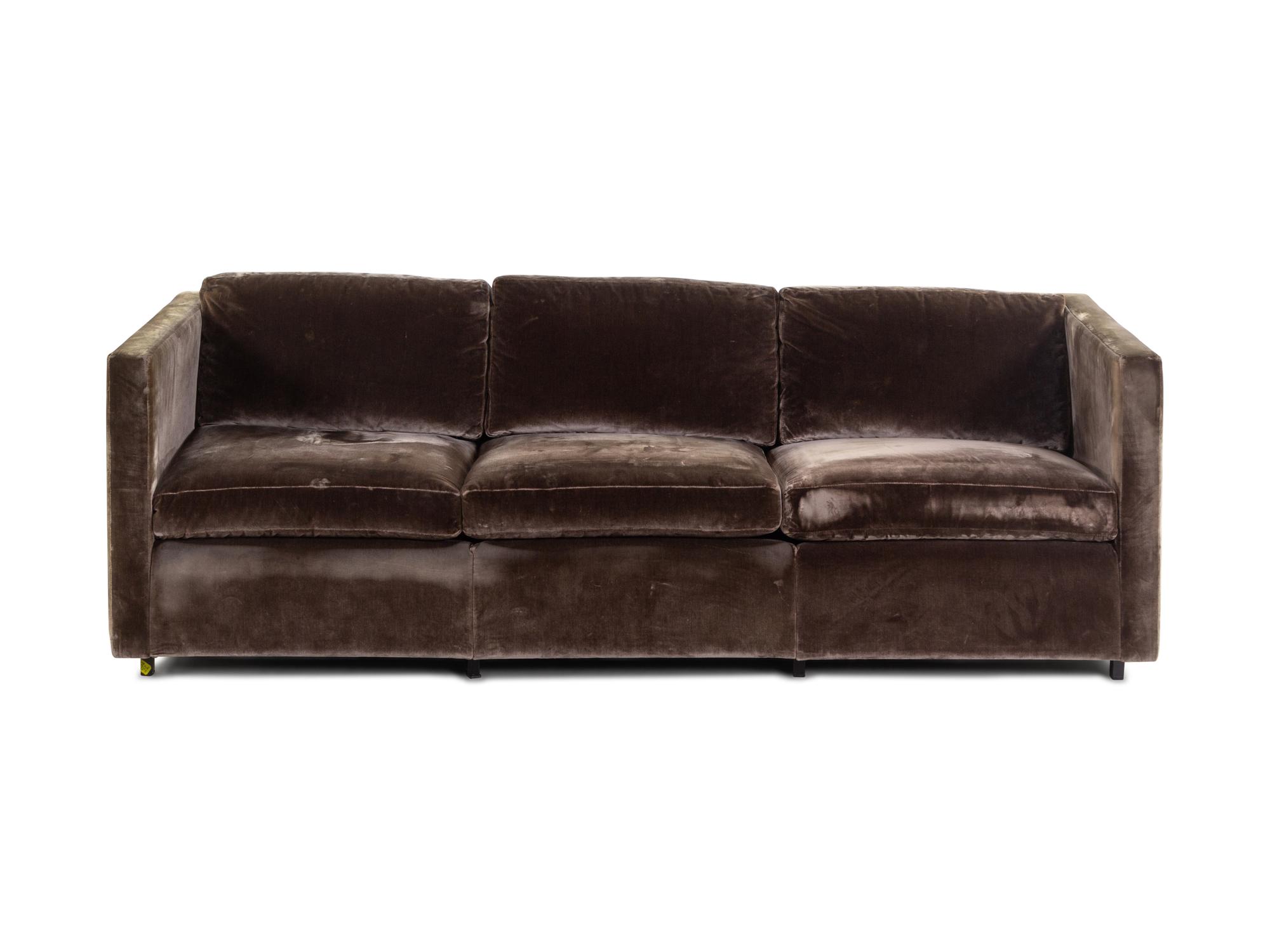 Pfister Sofa Knoll, USA