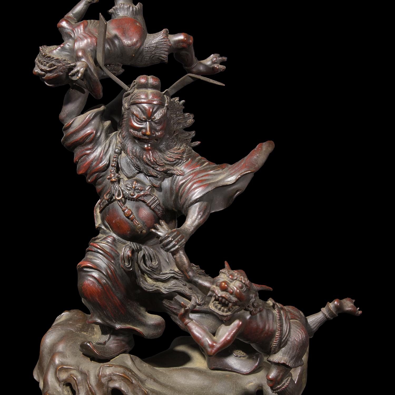 A Japanese Patinated Bronze and Metal S hoki and Oni Figural Koro, Meiji Period 日本明治時代 銅雕鍾馗捉鬼