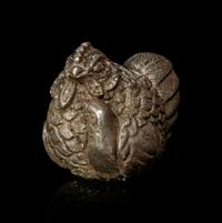 A Metal Hen-Form Ojime