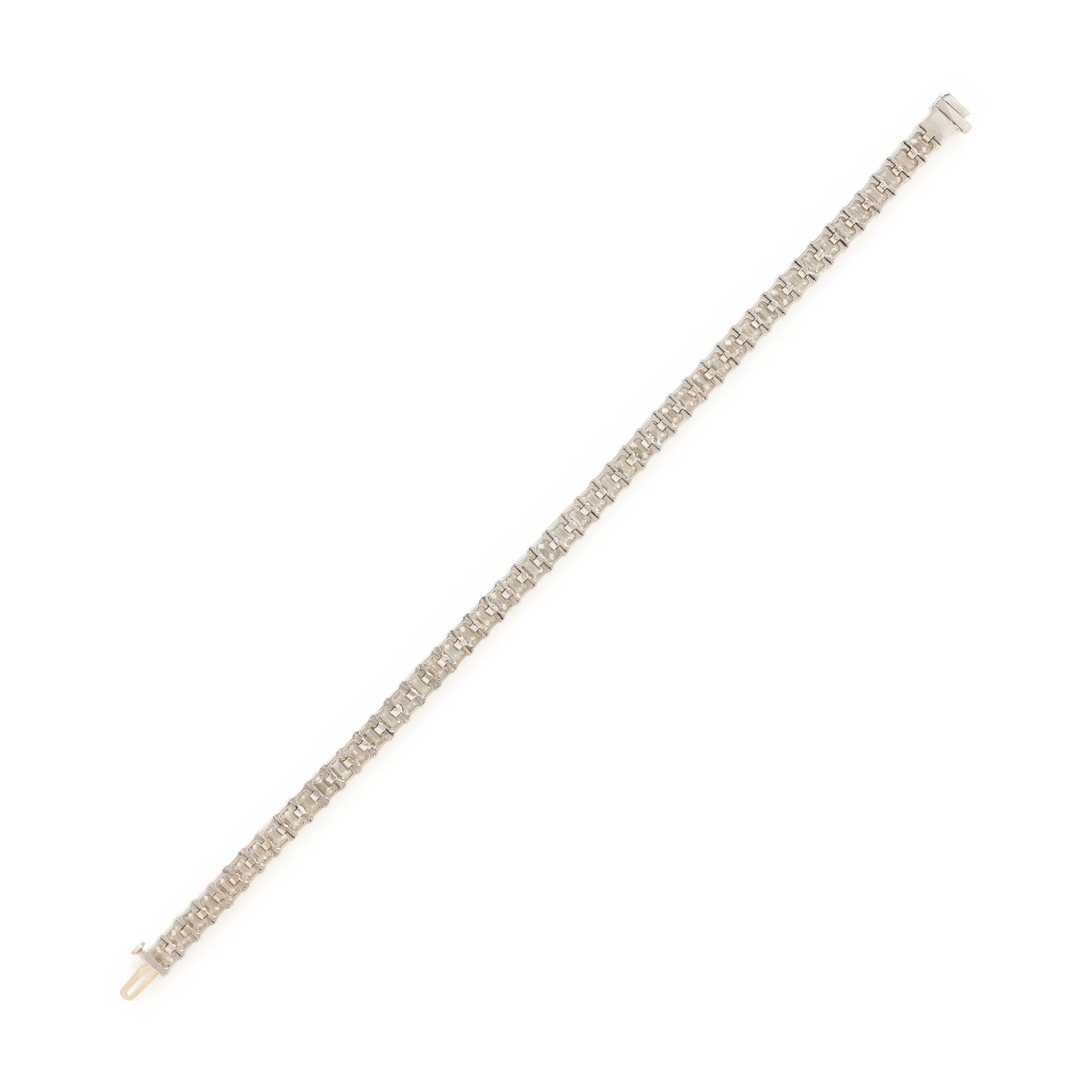 Diamond and White Gold Line Bracelet