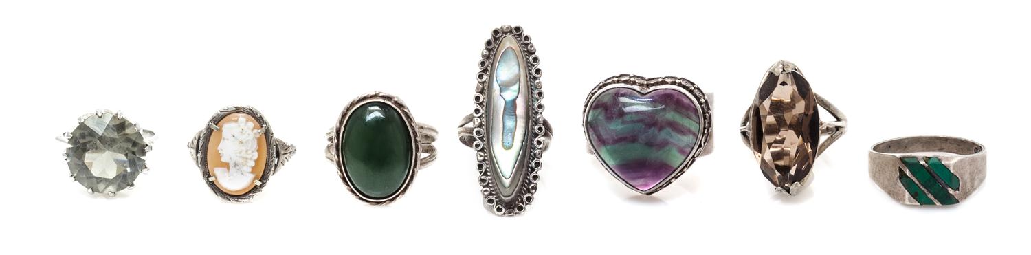 A Collection of Silver Rings, 64.50 dwts