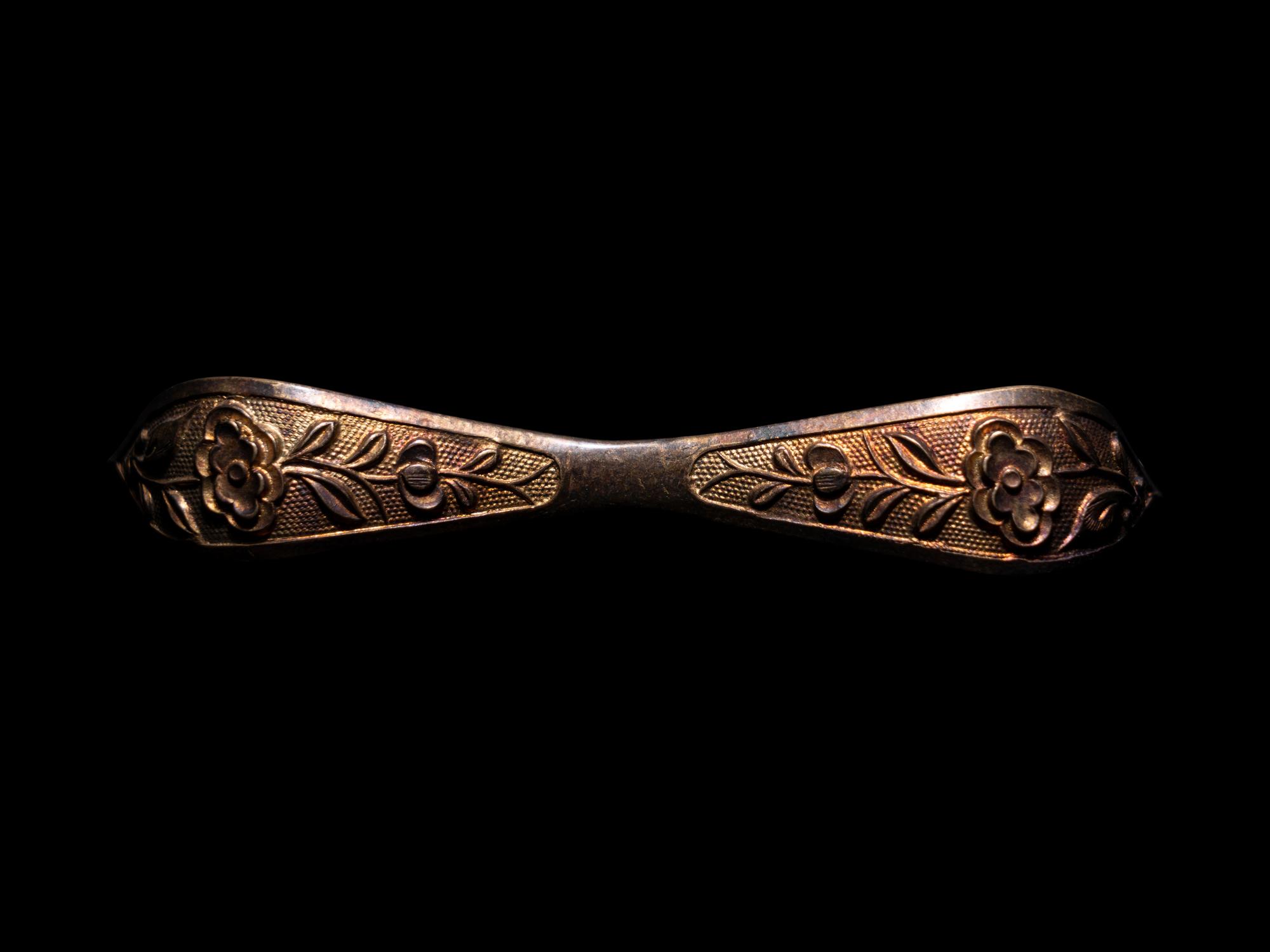 Three Chinese Jewelry Articles
