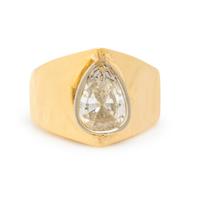 Diamond and Yellow Gold Ring
